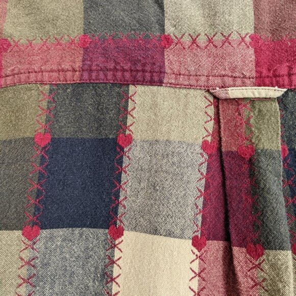 Bobbie Brooks Vintage plaid embroidered button up - Picture 5 of 6